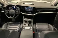 Volkswagen Touareg din 2021 cu 75.000 km - oferta VOL154617 - foto 12