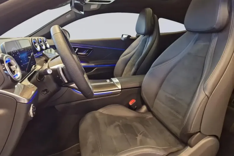 Mercedes-Benz CLE 300 din 2024 cu 8.763 km - oferta MER154619 - foto 10