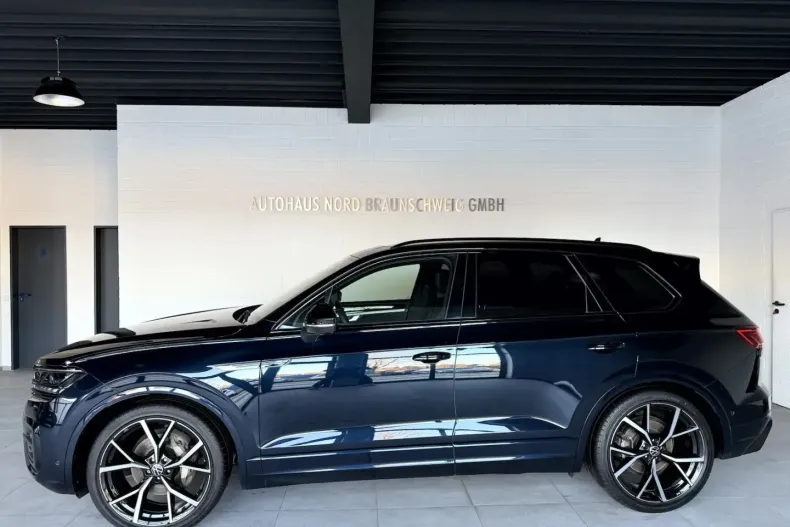 Volkswagen Touareg din 2022 cu 87.160 km - oferta VOL154620 - foto 3