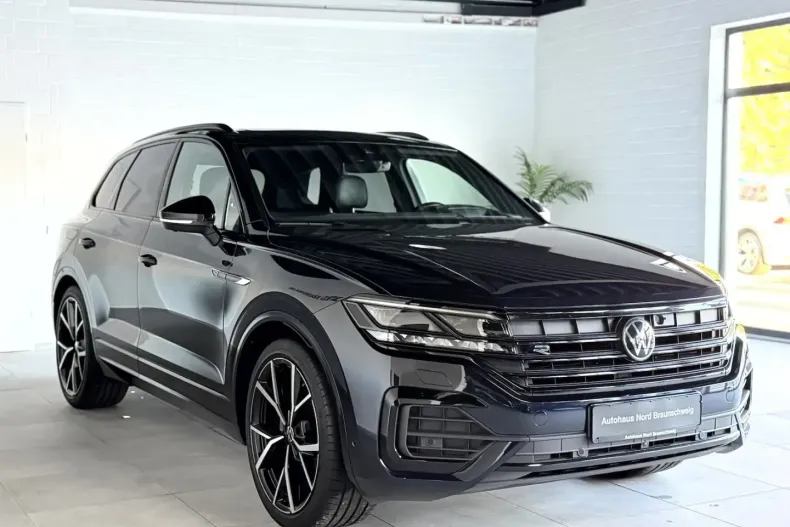Volkswagen Touareg din 2022 cu 87.160 km - oferta VOL154620 - foto 4