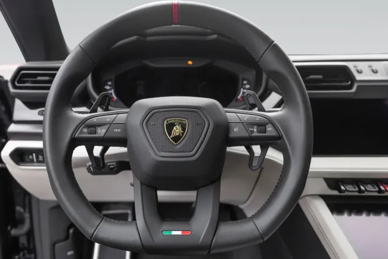 Lamborghini Urus din 2025 cu 7.100 km - oferta LAM154624 - foto 27