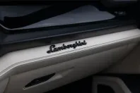 Lamborghini Urus din 2025 cu 7.100 km - oferta LAM154624 - foto 34