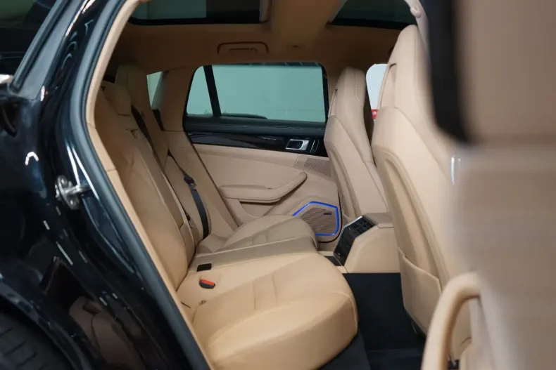 Porsche Panamera din 2020 cu 39.116 km - oferta POR154626 - foto 17