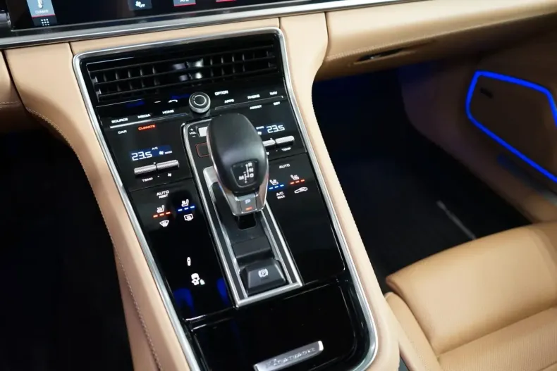 Porsche Panamera din 2020 cu 39.116 km - oferta POR154626 - foto 21