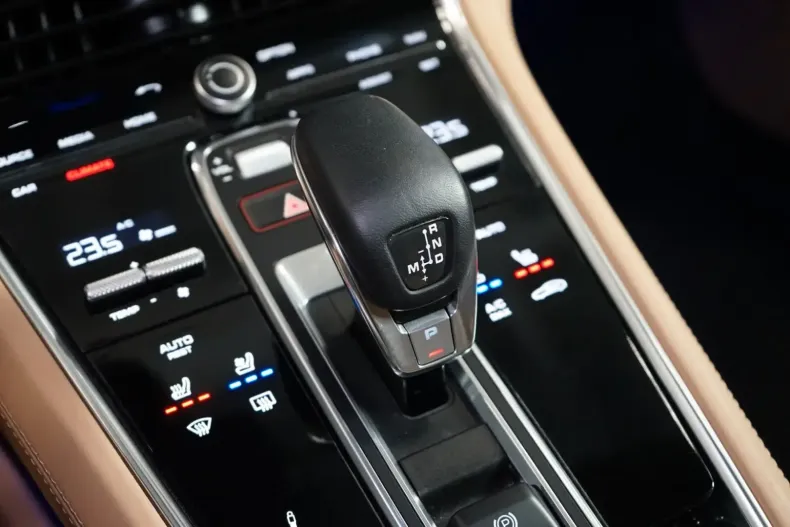 Porsche Panamera din 2020 cu 39.116 km - oferta POR154626 - foto 22