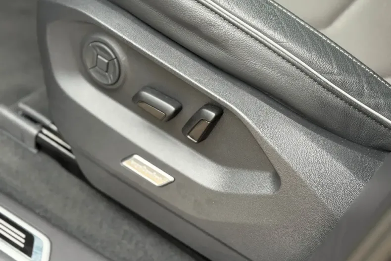 Volkswagen Touareg din 2024 cu 22.000 km - oferta VOL154627 - foto 16