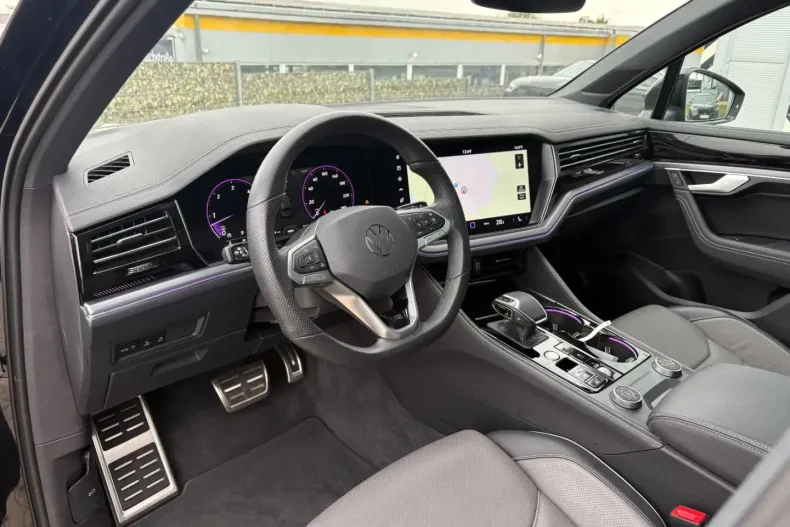 Volkswagen Touareg din 2024 cu 22.000 km - oferta VOL154627 - foto 18