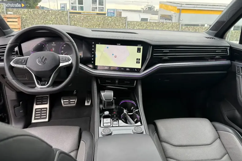 Volkswagen Touareg din 2024 cu 22.000 km - oferta VOL154627 - foto 23