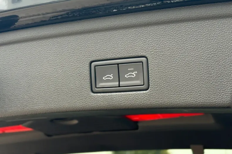 Volkswagen Touareg din 2024 cu 22.000 km - oferta VOL154627 - foto 27