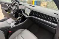 Volkswagen Touareg din 2024 cu 22.000 km - oferta VOL154627 - foto 31