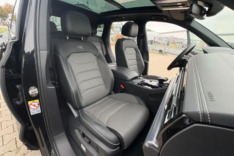 Volkswagen Touareg din 2024 cu 22.000 km - oferta VOL154627 - foto 32