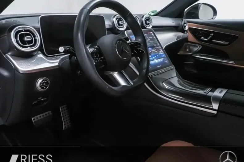 Mercedes-Benz CLE 450 din 2024 cu 12.625 km - oferta MER154629 - foto 7