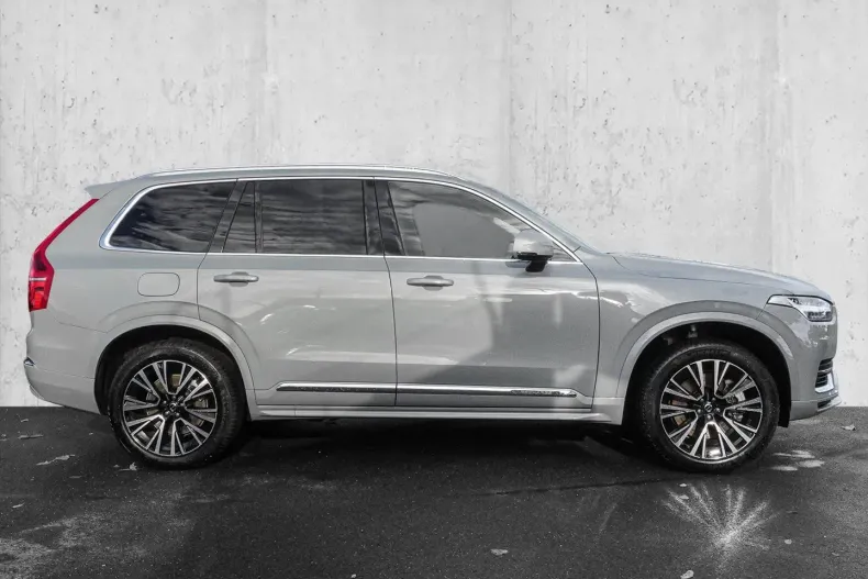 Volvo XC90 din 2023 cu 20.499 km - oferta VOL154634 - foto 4