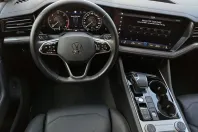 Volkswagen Touareg din 2021 cu 90.247 km - oferta VOL154648 - foto 13