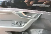 Volkswagen Touareg din 2021 cu 90.247 km - oferta VOL154648 - foto 15