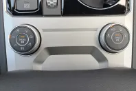 Volkswagen Touareg din 2021 cu 90.247 km - oferta VOL154648 - foto 33