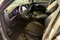 Volkswagen Touareg din 2022 cu 83.792 km - oferta VOL154649 - foto 11