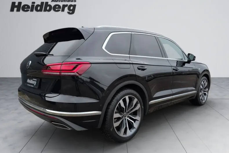 Volkswagen Touareg din 2022 cu 69.358 km - oferta VOL154655 - foto 9