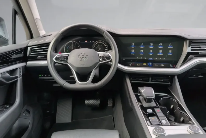 Volkswagen Touareg din 2022 cu 69.358 km - oferta VOL154655 - foto 25