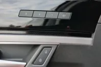 Volkswagen Touareg din 2022 cu 69.358 km - oferta VOL154655 - foto 27