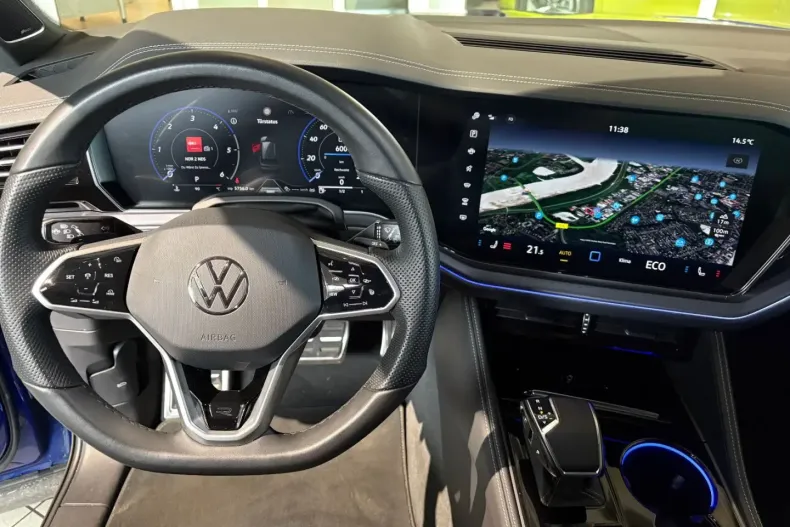 Volkswagen Touareg din 2023 cu 44.130 km - oferta VOL154664 - foto 14