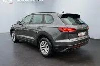Volkswagen Touareg din 2023 cu 90.470 km - oferta VOL154666 - foto 3