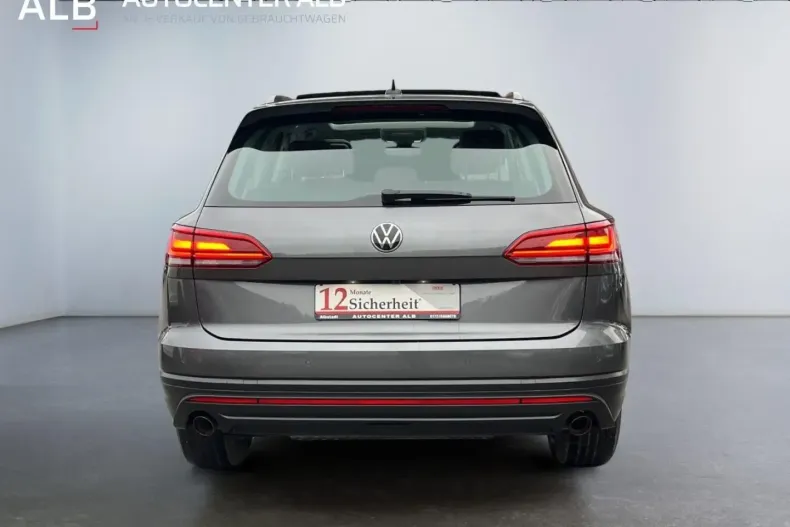 Volkswagen Touareg din 2023 cu 90.470 km - oferta VOL154666 - foto 4