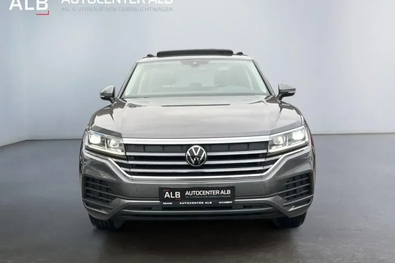 Volkswagen Touareg din 2023 cu 90.470 km - oferta VOL154666 - foto 8