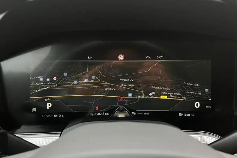 Volkswagen Touareg din 2023 cu 90.470 km - oferta VOL154666 - foto 38