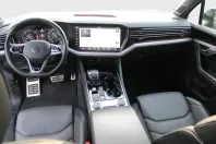 Volkswagen Touareg din 2021 cu 75.800 km - oferta VOL154667 - foto 30