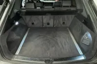 Volkswagen Touareg din 2022 cu 97.700 km - oferta VOL154670 - foto 7