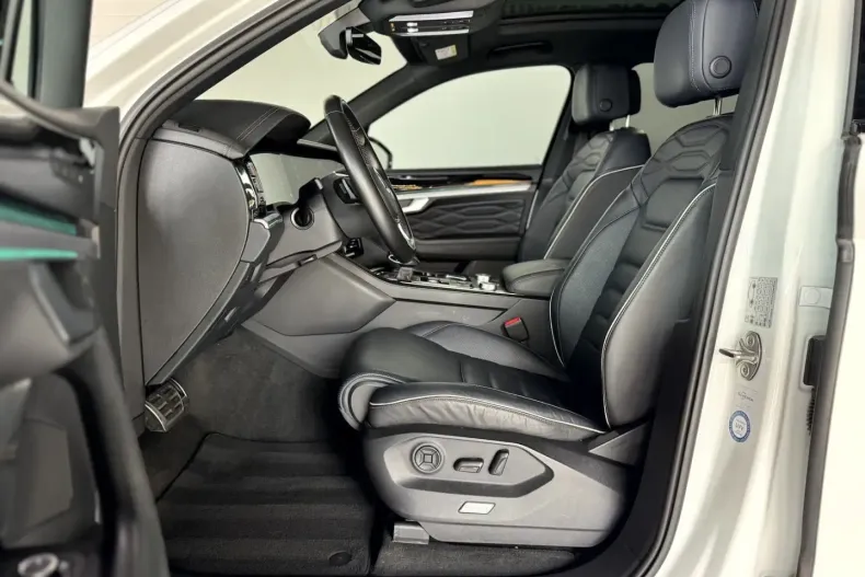 Volkswagen Touareg din 2020 cu 70.055 km - oferta VOL154671 - foto 10