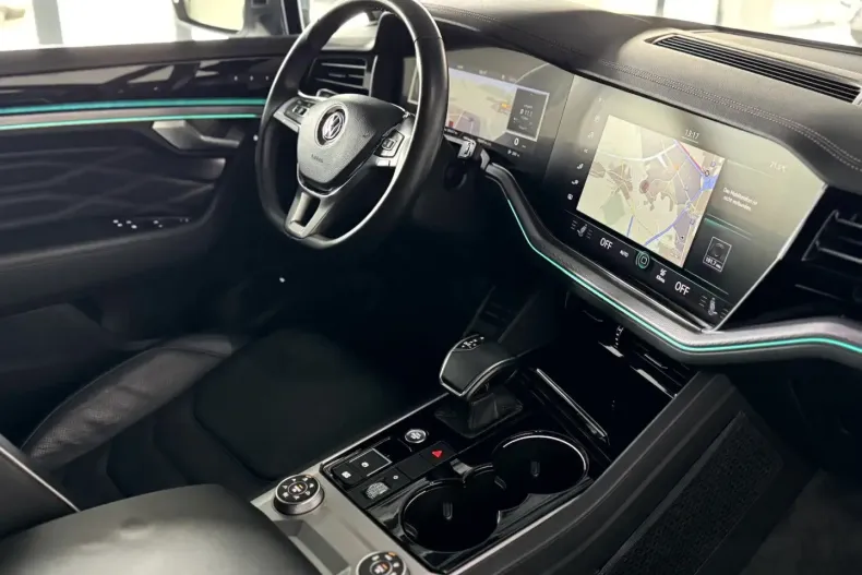 Volkswagen Touareg din 2020 cu 70.055 km - oferta VOL154671 - foto 12