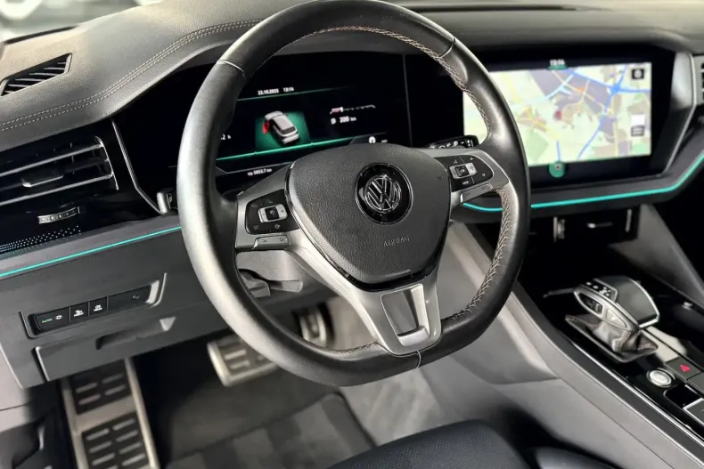 Volkswagen Touareg din 2020 cu 70.055 km - oferta VOL154671 - foto 14