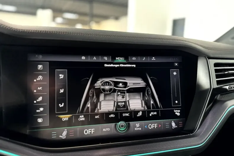 Volkswagen Touareg din 2020 cu 70.055 km - oferta VOL154671 - foto 19