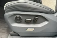 Volkswagen Touareg din 2024 cu 4.985 km - oferta VOL154672 - foto 8