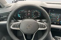 Volkswagen Touareg din 2024 cu 4.985 km - oferta VOL154672 - foto 12