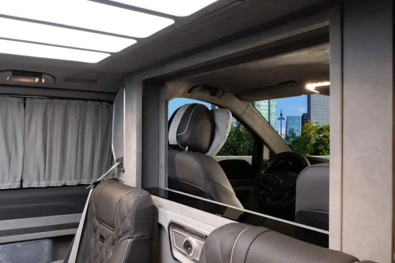 Mercedes-Benz V 300 din 2025 cu 50 km - oferta MER154678 - foto 9