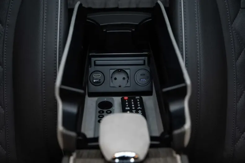 Mercedes-Benz V 300 din 2025 cu 50 km - oferta MER154678 - foto 21