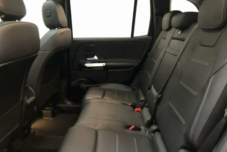 Mercedes-Benz GLB 250 din 2021 cu 66.700 km - oferta MER154681 - foto 15