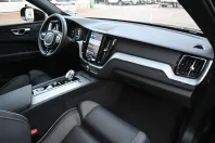 Volvo XC60 din 2023 cu 42.800 km - oferta VOL154683 - foto 13