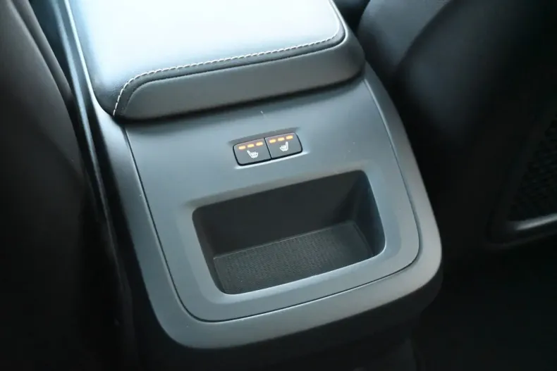 Volvo XC60 din 2023 cu 42.800 km - oferta VOL154683 - foto 16