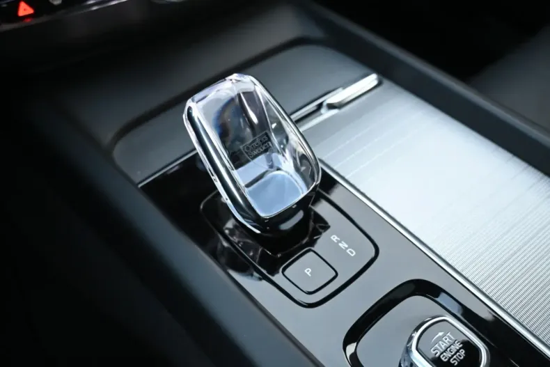 Volvo XC60 din 2023 cu 42.800 km - oferta VOL154683 - foto 19