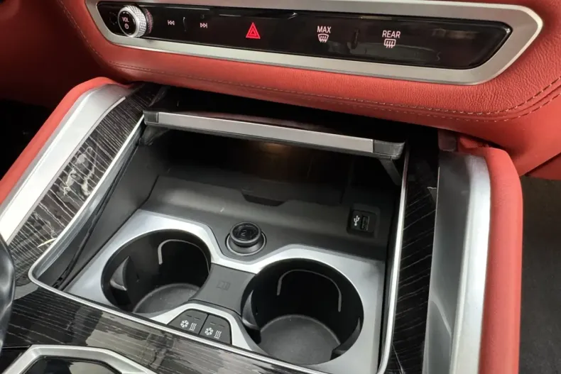 BMW X6 M din 2024 cu 24.989 km - oferta BMW154688 - foto 30