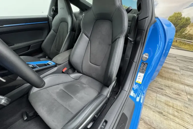 Porsche 992 din 2023 cu 4.199 km - oferta POR154689 - foto 14