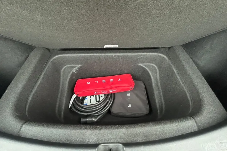 Tesla Model Y din 2022 cu 58.363 km - oferta TES154694 - foto 34