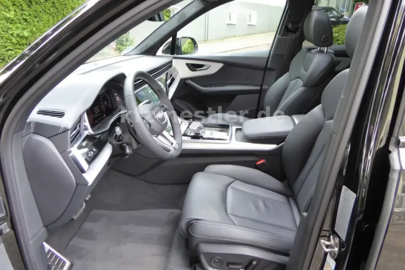 Audi Q7 din 2024 cu 7.900 km - oferta AUD154696 - foto 8