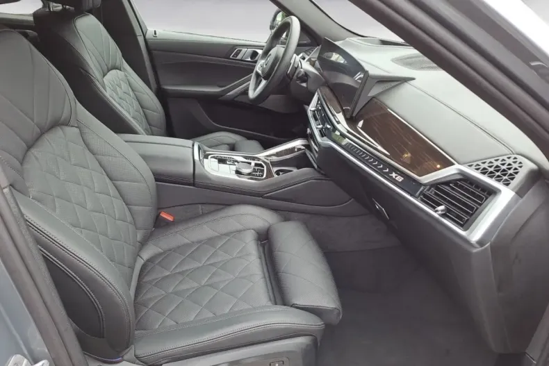 BMW X6 din 2024 cu 24.577 km - oferta BMW154698 - foto 8