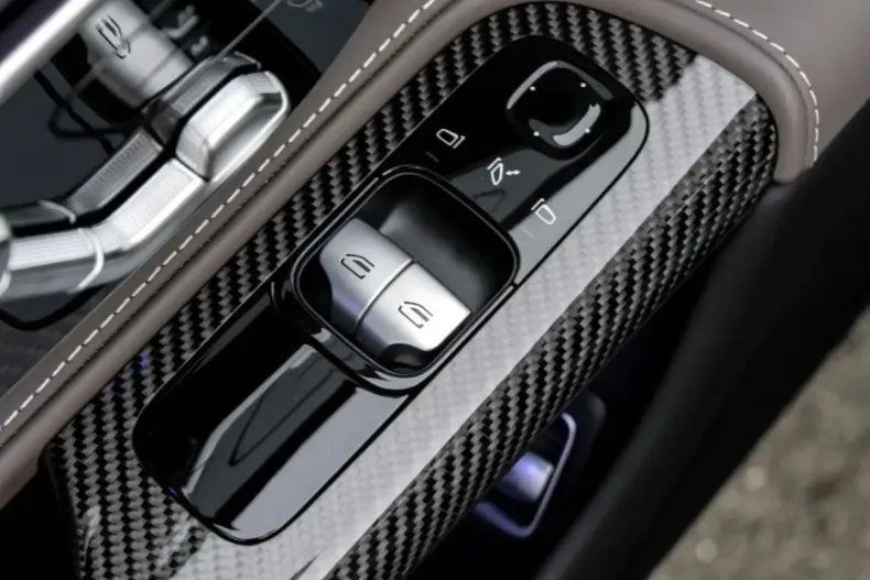 Mercedes-Benz AMG GT din 2024 cu 9.409 km - oferta MER154705 - foto 18