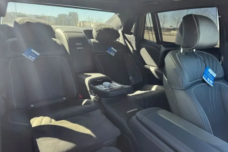 Genesis G90 din 2025 cu 7.900 km - oferta GEN154711 - foto 10